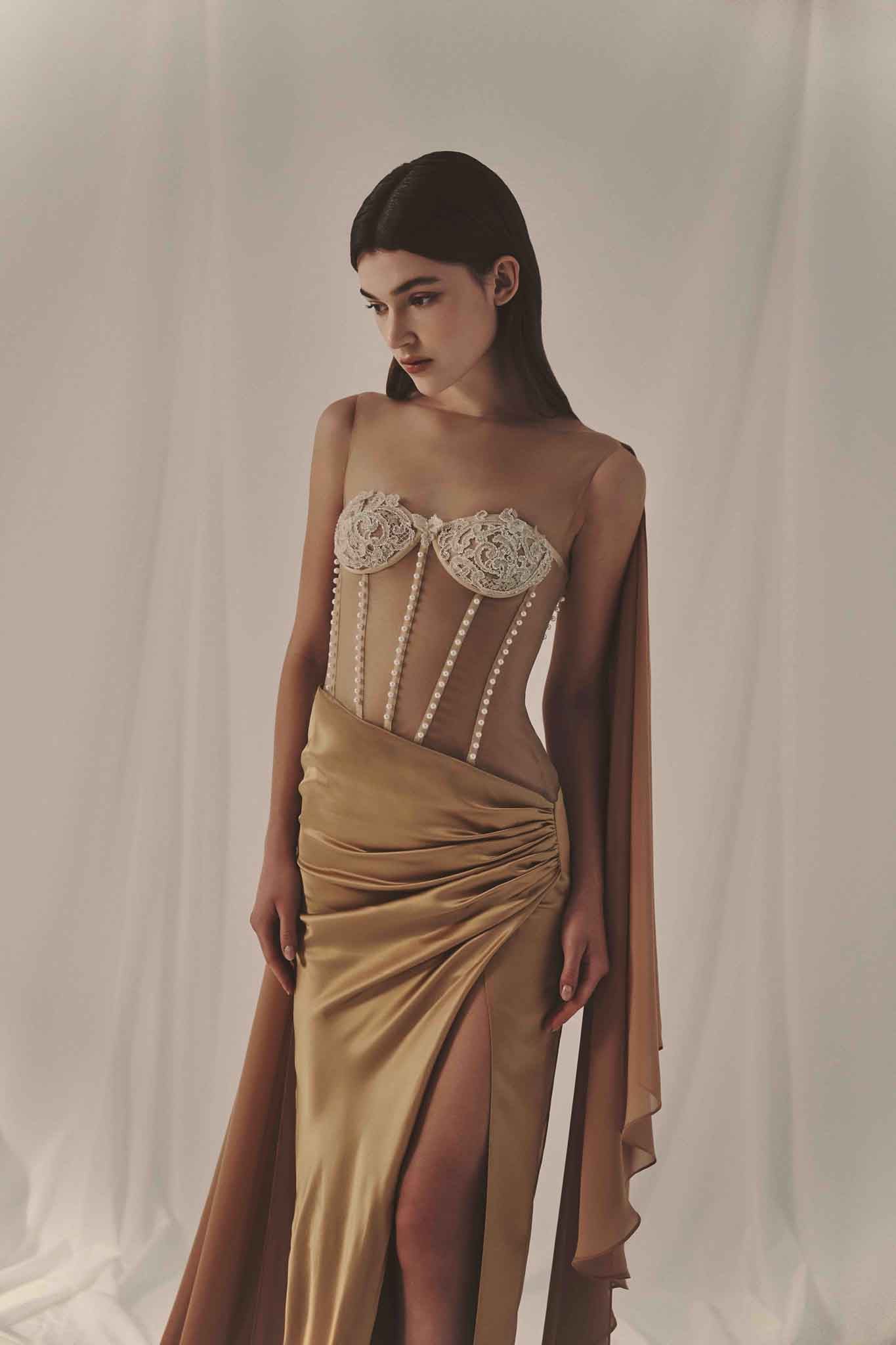 LOOK 17