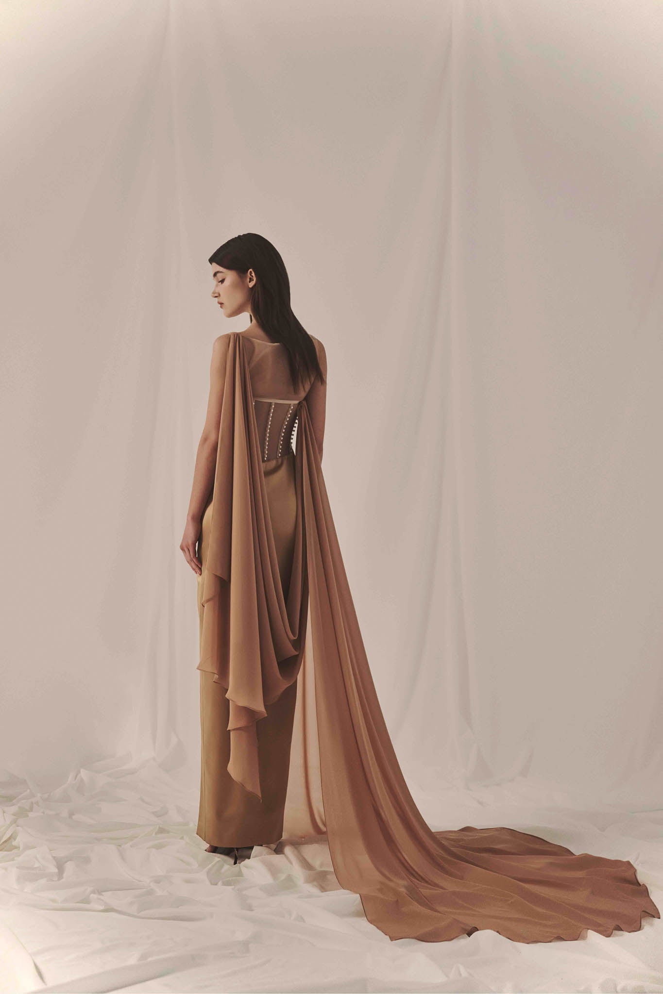 LOOK 17