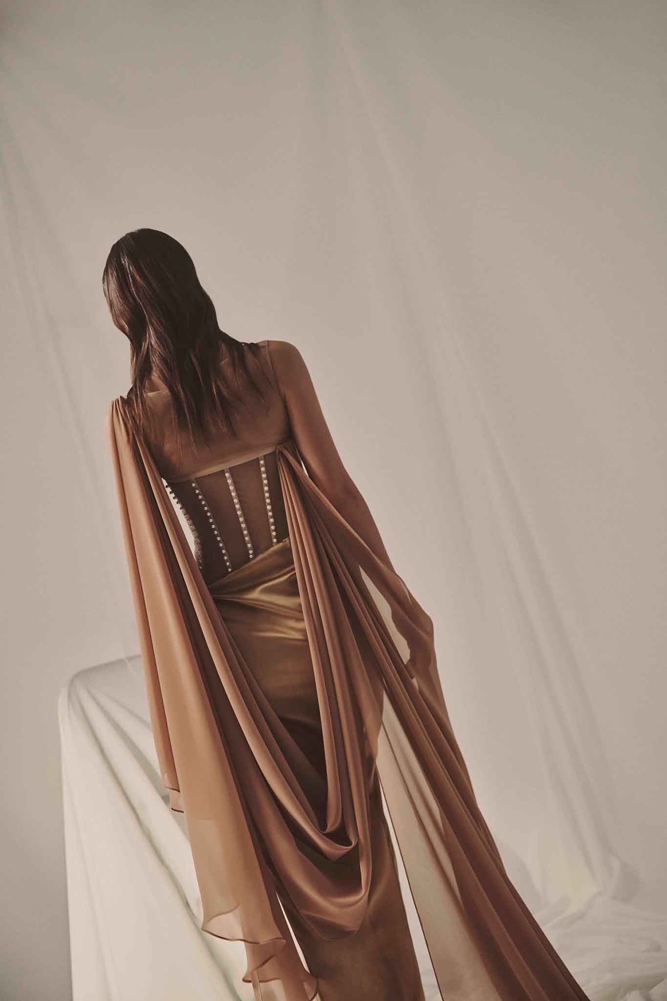 LOOK 17