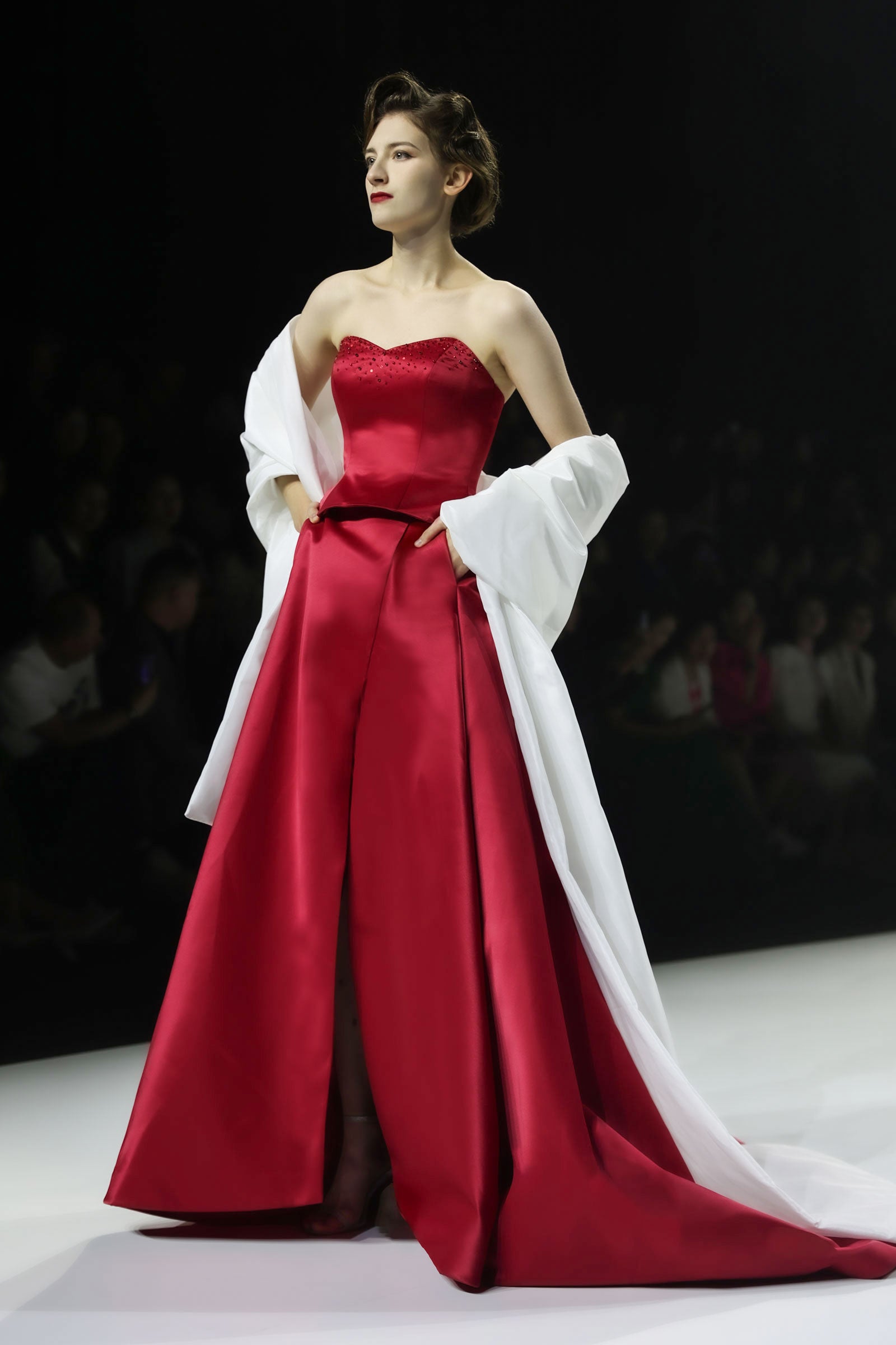 LOOK 2 