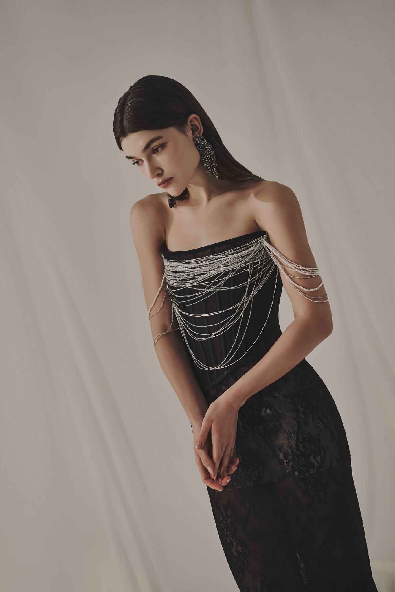 LOOK 18