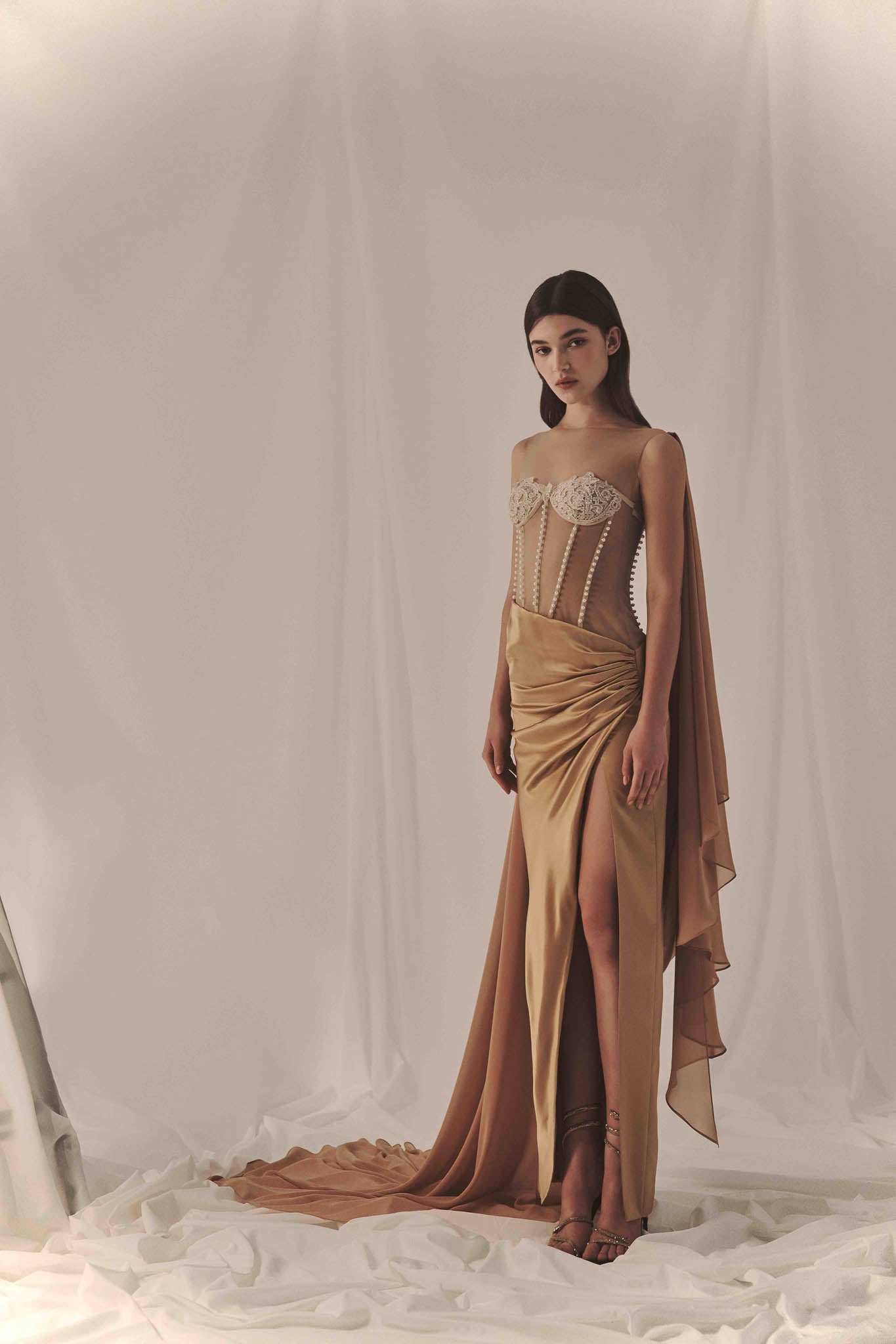LOOK 17