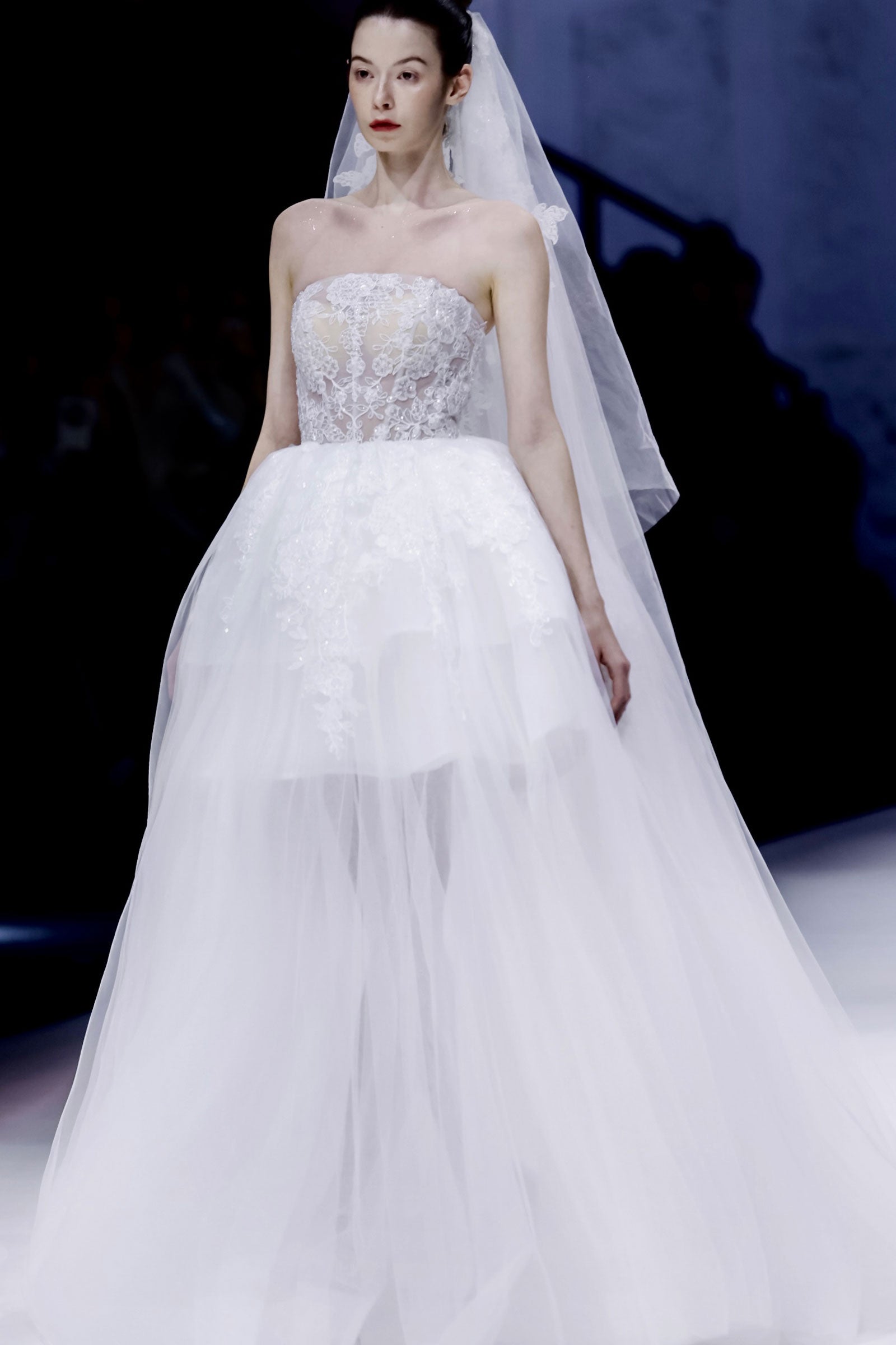 LOOK 13