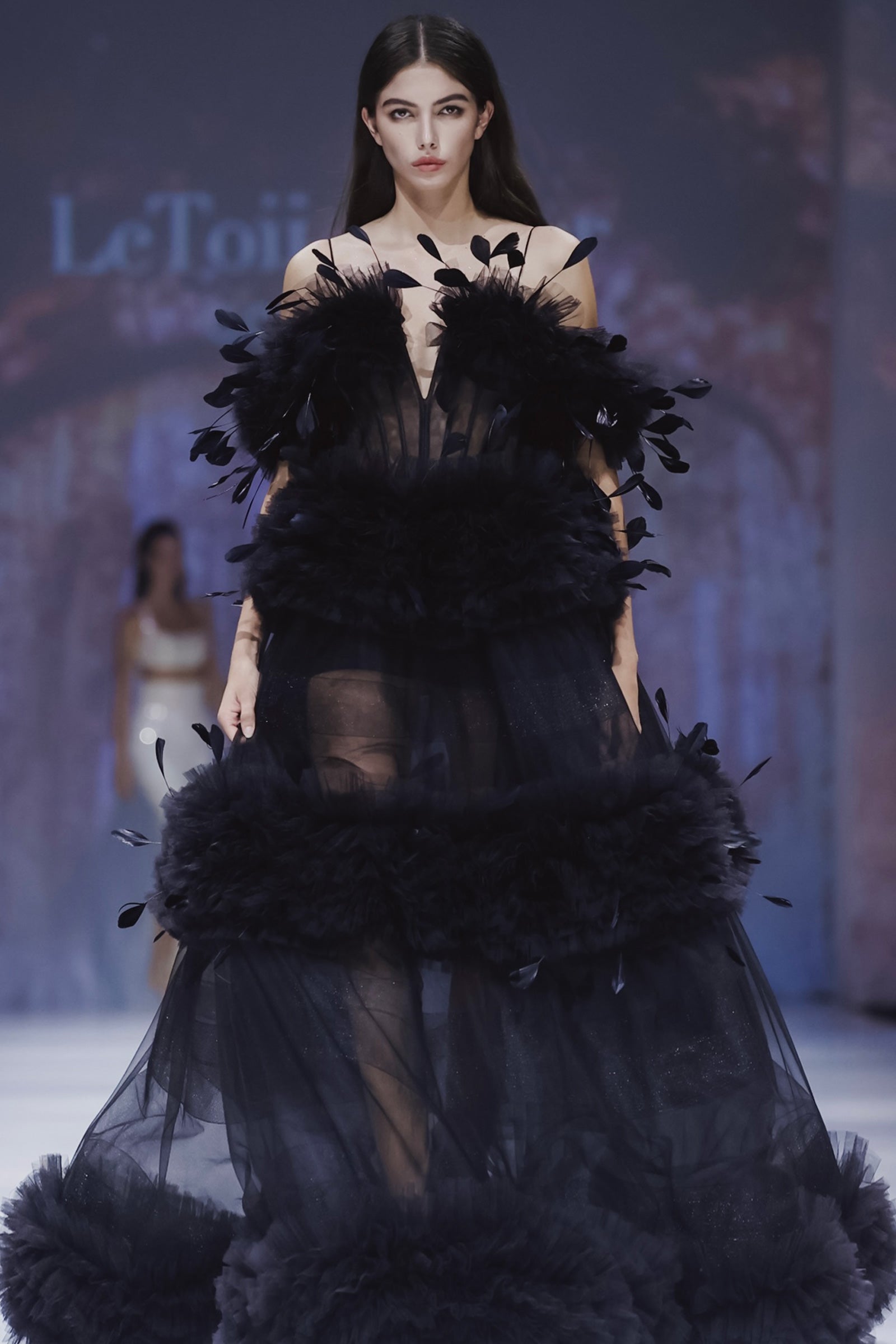 LOOK 11