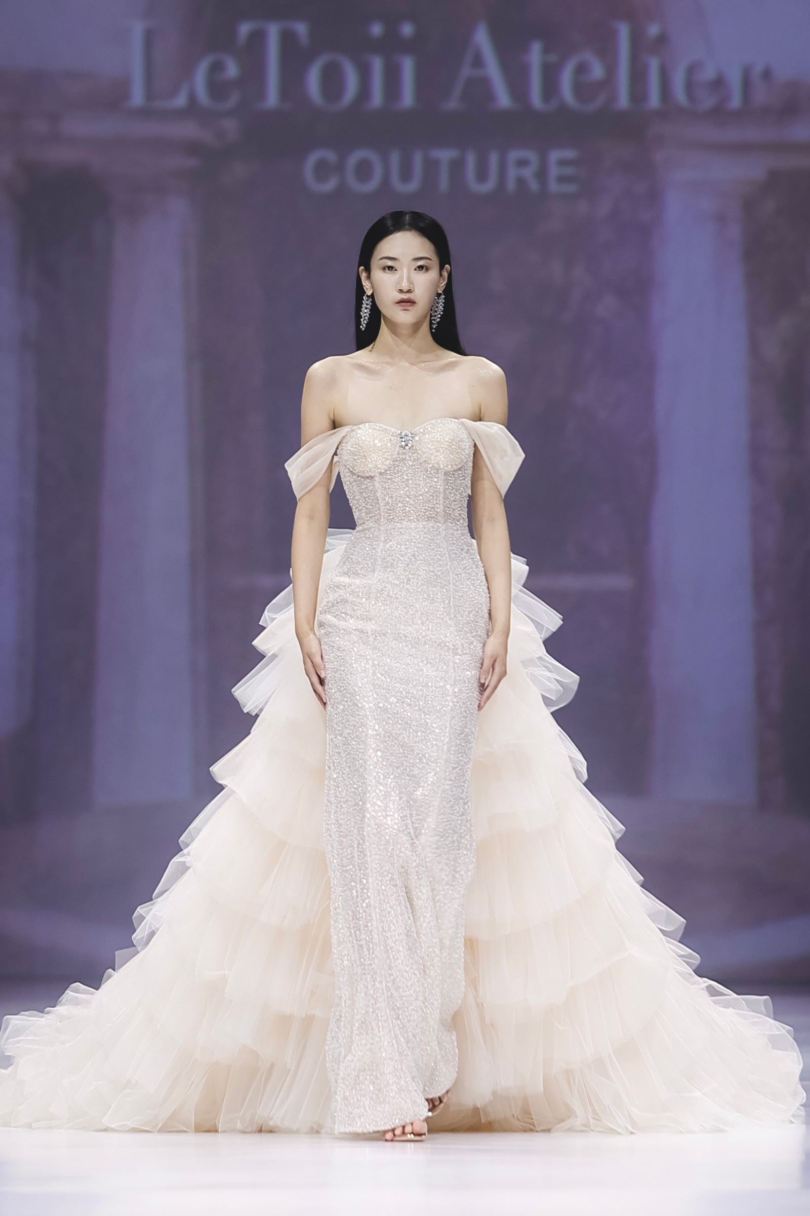 LOOK 2